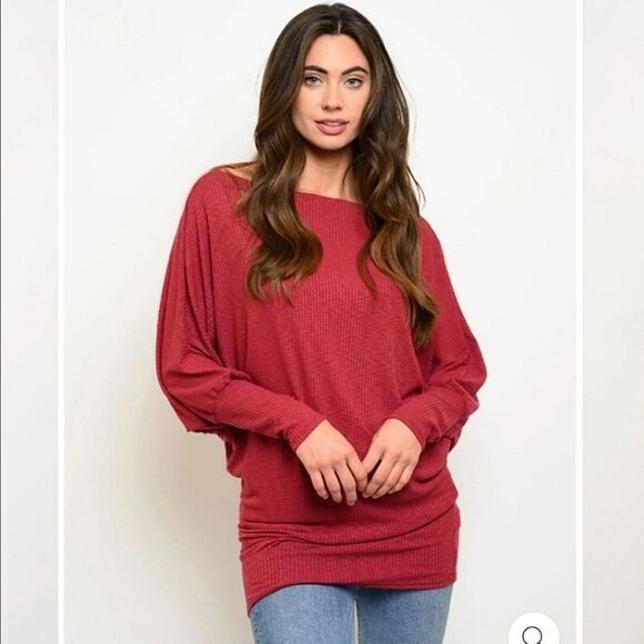 Tops - 45. Beautiful Red Burgundy Waffle Knit Top